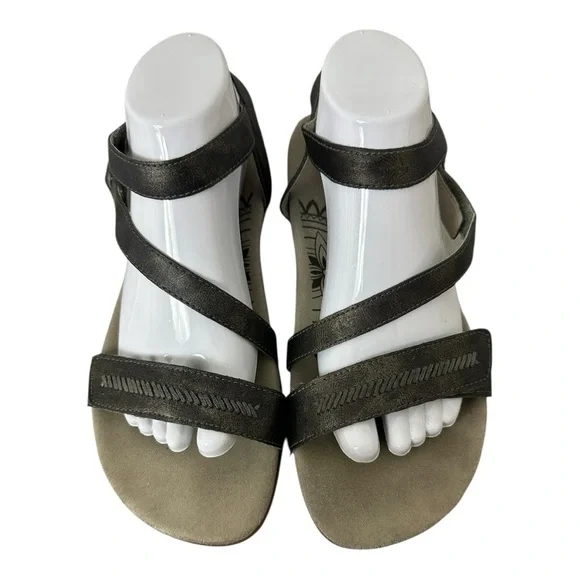Aertrex Gabby Adjustable Quarter Strap Sandal size 10.5-11 pewter - Picture 2 of 6